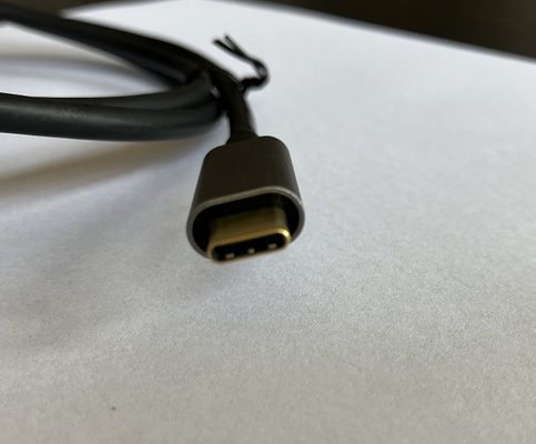 1.8 एम एचडीएमआई वायर हार्नेस यूएसबी 4 240W फ्लेक्सिबल एचडीएमआई कवर बकल टाइप: